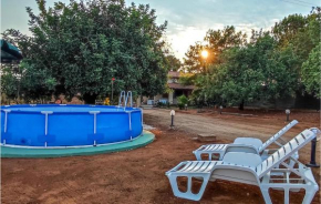 Amazing home in Acate with Outdoor swimming pool, WiFi and 2 Bedrooms, Acate